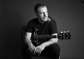 050: Groove, Gd, and Letting Go: A Conversation with Guitarist Jon Madof