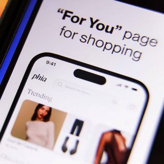 The Controversy at Phia, Phoebe Gates’ Buzzy Startup