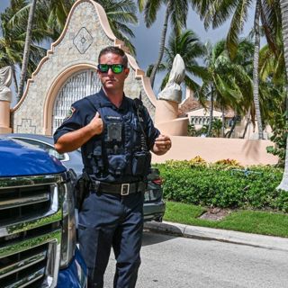Did the FBI raid guarantee Trump will run again?
