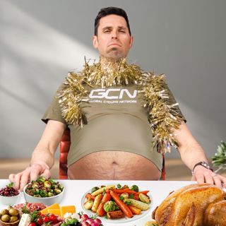 S1 Ep678: Lost Fitness Over Christmas? - Do this | GCN Show Ep. 678