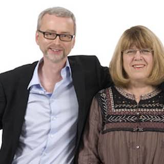 Svanelids vapensköld färdigmålad när Vetenskapsradion Historia firar 400 program!