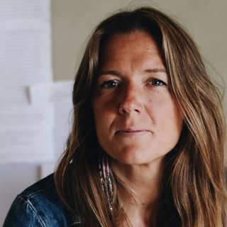 Tove Folkesson: Jaga drömmar, fånga moln