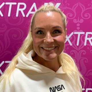 Regina Lund: Jag har alltid velat slå armarna om jordklotet