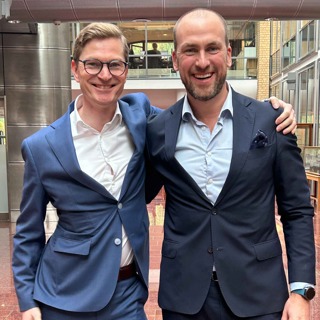 Arne Simensen og Jakob Gravdal om hvor de finner lang rullebane for videre vekst