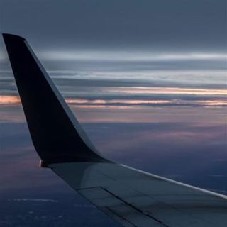 Quiet 737 Airplane Cabin - 10 Hours Sleep Sound