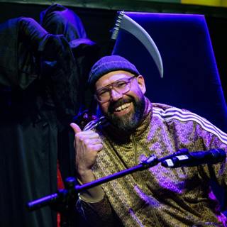 Here Lies Tom Davis - The (A)Live Show