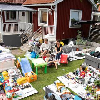 Barnfamiljen fick hemmet tömt på plast