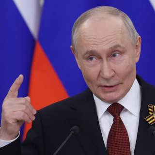 Så pressas Putin till att prata om krigsslut