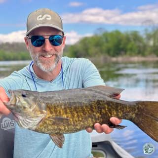 S8, Ep 27: The Pre-Spawn Puzzle: Captain Brian Shumaker's Tips for Pennsylvania Smallmouth