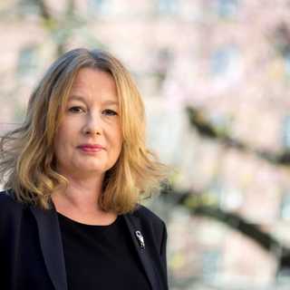 Upptrappat kvällstidningskrig efter metoo, om krisen på Aftonbladet och politisk långbänk om mediestöd