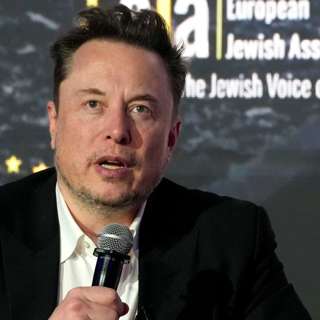 Musk Shares Deepfake Video, Synchron Integrates ChatGPT, CRAM Chip Transforms AI Energy Use, AI Revolutionizes Education, and more...