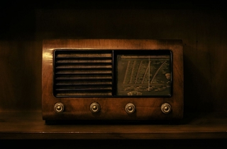Pirms simts gadiem Francijā izskanēja Latvijai veltīts radio raidījums