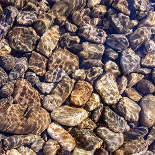 Tiny Waves on Pebbles - 10 Hours Sleep Sound
