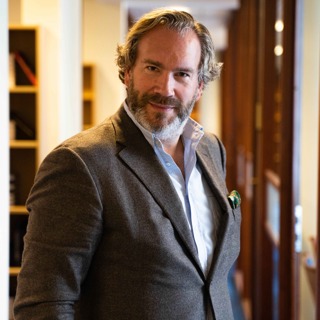 Sylfersk merke med uvanlig patent, Paul Smith på kundelisten og møte hos FBI – med Strayer Watches