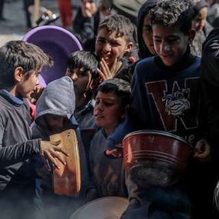 UN Warns of Gaza Famine, Deadly Belgian Special Forces Raid, Germany's Fast Organ Donation Sign-ups, EU Sanctions Extremist Israeli Settlers, and more...