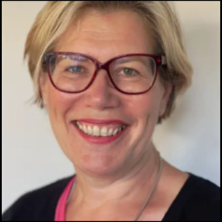 Radio Show #651 – Building a People Strategy on the Engage for Success Model Seven Years On