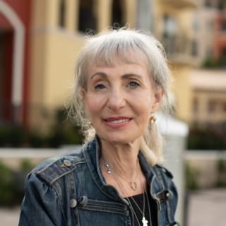 152: Rosalyn Rourke, Guest Explorer