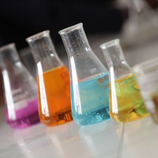 Cosmic Queries – The Hidden Chemistry of Everything with Kate the Chemist