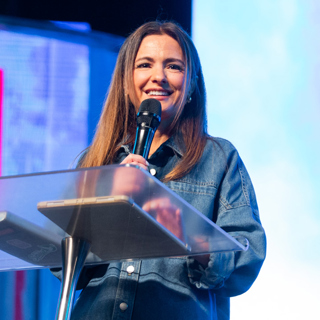Break the Chains of Discouragement - Kety Samways