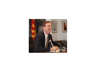 Bert Martinez talks with Ken Bennett, Cyndie Gawain, Christian Isquierdo