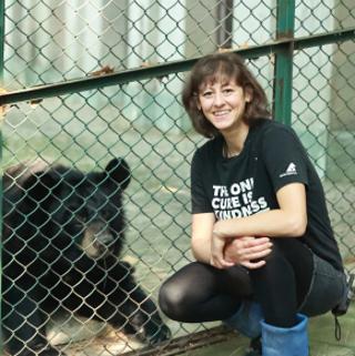 Caring for Asiatic Black Bears: Rehabilitation and Welfare with Molly Feldman [Episode 74]