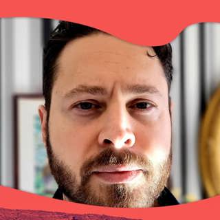 Ludde sparkade sin gravida lärare – tvingades sluta skolan