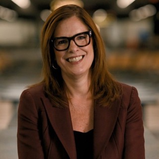 261 - Guest Co-Host Christina Cassotis, CEO, Pittsburgh Int Airport