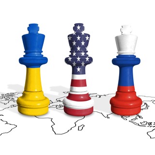 CER Podcast: Unpacking Europe: Russia's negotiating tactics & Ukraine's negotiating objectives