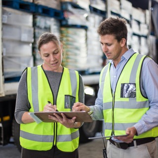 Kehittyvä logistiikka: Tieliikenteenohjaus nyt ja tulevaisuudessa