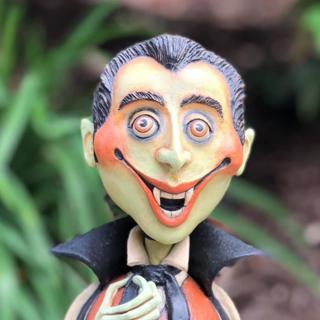 Laurie Hardin: Smiling Halloween Art