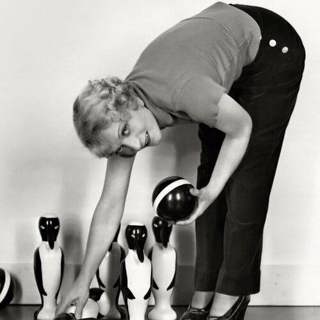 153: Hollywood’s First Weight Loss Guru: Madame Sylvia (Make Me Over, Episode 2)