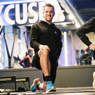 Thomas løper med Kristian Blummenfelt og RedBull Norge
