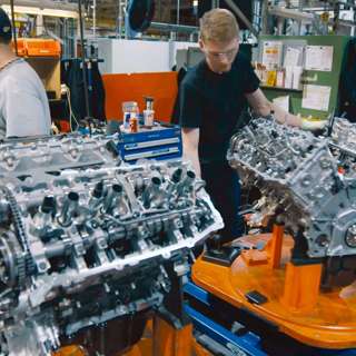 Sept. 19, 2026 | Weekend Drive: The V-8 comeback; Stellantis’ Brampton dilemma