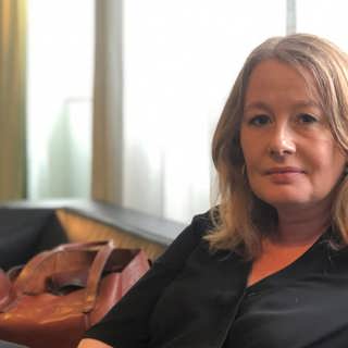 Åsa Linderborg försöker förstå hur det som hände kunde hända