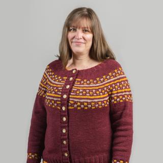Episode 349: New Faces and Knit Alongs