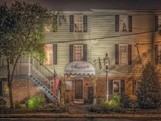 Ep. 210 - 17 Hundred 90 Inn