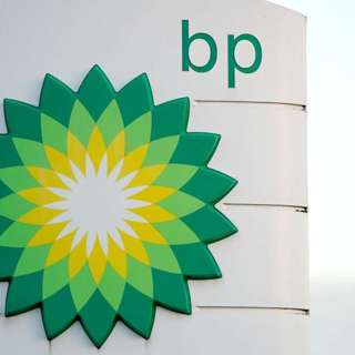 BP Ousts Chairman Sparks Reforms, EU Probes Czech PM over Subsidy Conflicts, UK and Poland Defend Pact, Louvre Heist Film Delivers, and more...