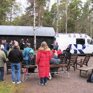 TJUGOÅRSKALASET HAR BÖRJAT
Lyssnare firade med Naturmorgon på Lidingö