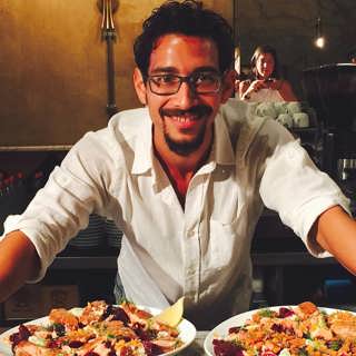 Svenska Misha är TV-kock – i Israel