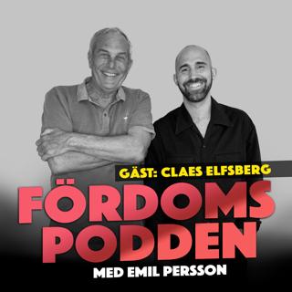 #261 Har Claes Elfsberg klappat en vit katt framför en brasa?