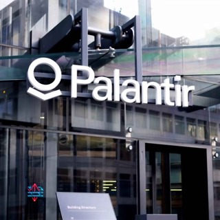 Live: Palantir and the AI race