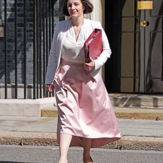 Wikimedia Loses UK Court Battle, UK Trains 40000 Construction Workers, Sturgeon Regrets Comments on Gender, Promising Pancreatic Cancer Vaccine, and more...