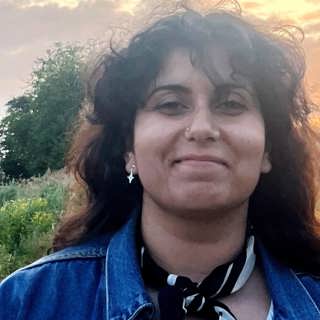 Aya Kanbar – Ensamma midsommaraftnar