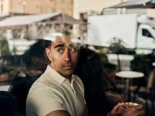 Så blir du svensk med Mustafa Panshiri