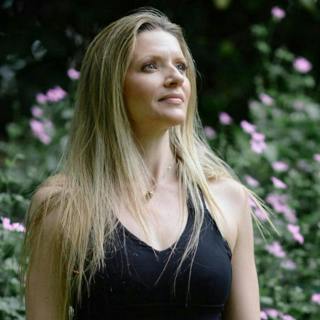 Yoga, Grief and 'Awarefulness' with Zephyr Wildman