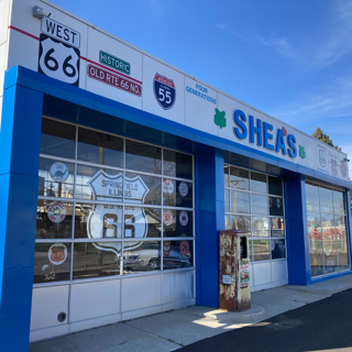 Postcard from Springfield, IL - The Cycles of Shea’s