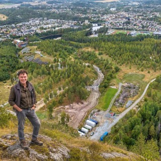 Ni tomter skal vurderes når Ringerike kommune skal finne plass til et nytt omsorgssenter. 