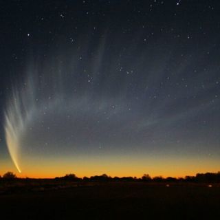915-Raining Comets