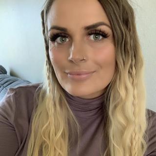 55: Aslaug Johansen