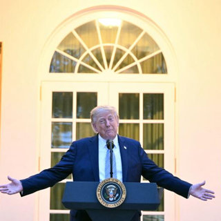 Sådan blev Trumps sprog mere vulgært, voldeligt og selvoptaget 